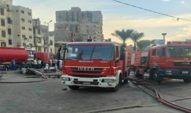 مصر: فرق الإطفاء تنقذ مسجد السيدة زينب من حريق بجواره