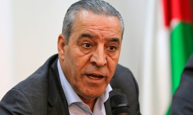 الشيخ: اتصالات مكثفة تجري لوقف الحرب المدمرة بغزة