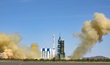 التلسكوب الصيني العملاق "فاست" يرصد تدفقا راديويا سريعا جديدا من الفضاء