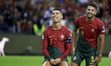 "صاروخ ماديرا" يحلق عاليا.. رونالدو يقود البرتغال إلى نهائيات "يورو 2024"