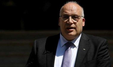 أبو جيش يطالب الأونروا بالتدخل لاستيعاب عمال غزة في الضفة