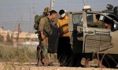 الاحتلال يشّن حملة اعتقالات واسعة في الضّفة طالت 120 مواطناً على الأقل