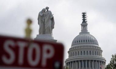 النواب الأميركي يدعم جرائم الحرب الإسرائيلية والنائبة طليب ترد