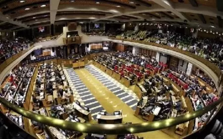 جنوب إفريقيا تعلق العلاقات مع إسرائيل وتغلق سفارة تل أبيب