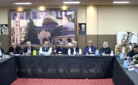 وزير الداخلية اللواء هب الريح يتفقد محافظة طولكرم ويجتمع مع مسير أعمال المحافظة مصطفى طقاطقه  ومدراء الأجهزة الأمنية وأمين سر فتح  و المجلس التنفيذي