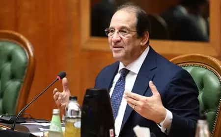 رئيس الاستخبارات المصرية يصل قطر