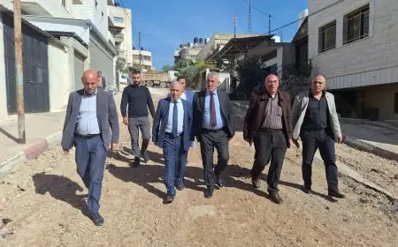 خلال زيارة ميدانية لمحافظة طولكرم اطّلع الوزير م. مجدي الصالح على آثار الدمار والخراب الذي لحق بالبنية التحتية في محيط مخيم طولكرم