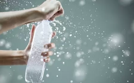 المياه الفوارة لا تضر الأسنان.. لكنها خطيرة بهذه النكهات