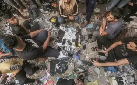 "الاتصالات": بدء عودة خدمات الاتصال في قطاع غزة