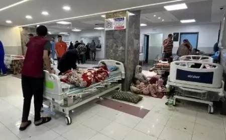 أطباء بلا حدود: انخفاض المواد الطبية في مستشفى شهداء الأقصى لمستويات متدنية