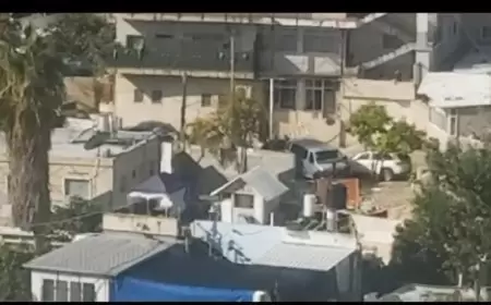 سلوان: قوات وجرافات الاحتلال تهدم منزلا بحي البستان