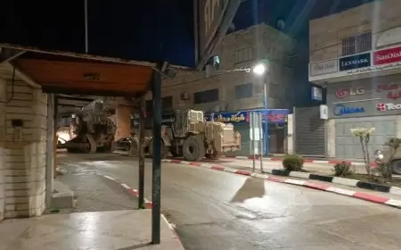 (محدث) قوات الاحتلال تعتقل 8 مواطنين خلال اقتحامها طولكرم