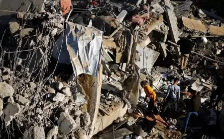 عشرات الشهداء والجرحى في قصف الاحتلال المتواصل على قطاع غزة