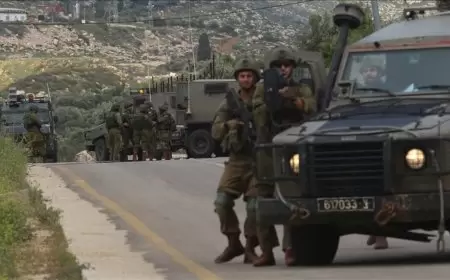 الاحتلال يقتحم مناطق بالضفة ويقصف منزلين في طوباس بصواريخ حارقة