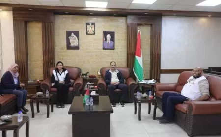 لقاء مع منظمة أطباء بلا حدود بحضور مصطفى طقاطقة مسير أعمال محافظة طولكرم