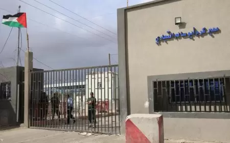 فتح معبر كرم أبو سالم لتفتيش شاحنات مساعدات غزة