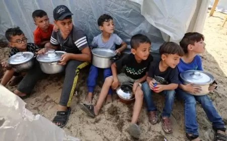 "الأونروا": الوضع بغزة كارثي ومئات الآلاف مجبرون على النزوح يومياً