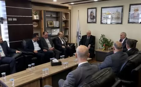 الداخلية والاتصالات توقعان مذكرة تفاهم لإنشاء المركز الموحد للاستجابة للطوارئ 911