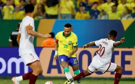 "فيفا" يهدد باستبعاد البرازيل من بطولاته