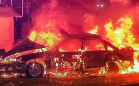 "أغمضت عينيه لمنحه هدية".. فتاة تحرق خطيبها في سيارته بالعراق