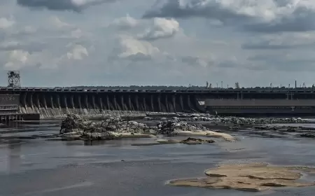 رياح وملوحة وقناديل بحر.. ظواهر غير عادية بعد تفجير قوات كييف محطة كهرومائية