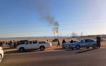 أغنى مدن ليبيا نفطاً بلا وقود.. ومحتجون يغلقون أكبر حقل نفطي