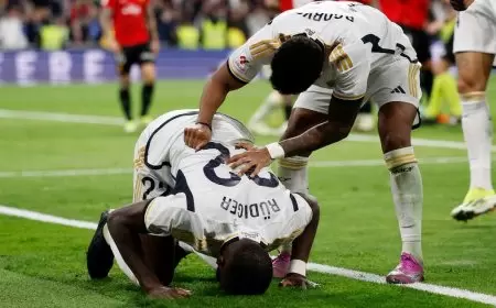 الريال يعزز صدارته برأسية روديغير