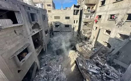 شهداء وجرحى في قصف إسرائيلي على دير البلح وخان يونس