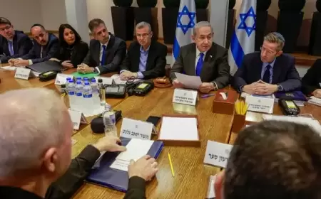 إعلام إسرائيلي: وزراء كبار يرجّحون ألا تصمد حكومة الطوارئ الحالية طويلاً