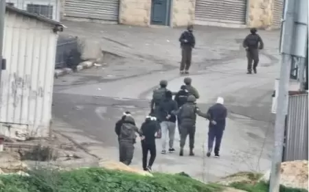 إصابات واعتقالات بينهم سيدتان خلال اقتحام الاحتلال مناطق في طولكرم