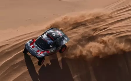 رالي داكار.. بيترهانسل يحقق فوزه الـ50 وساينز يتصدر