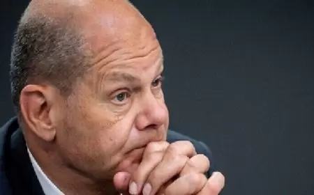 رائد أعمال ألماني مشهور يطالب بإبعاد شولتس بسبب روسيا