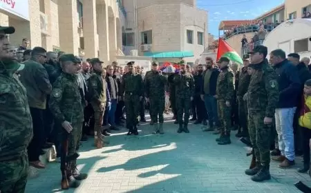 جماهير شعبنا تشيع جثمان الشهيد فارس خليفة إلى مثواه الأخير في مخيم نور شمس
