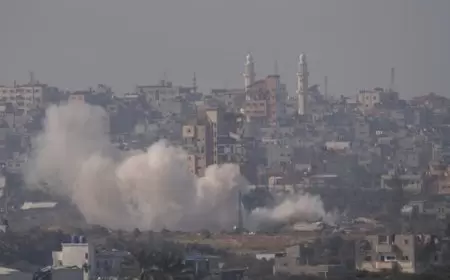 13 شهيدا في قصف للاحتلال على حي الزيتون وخان يونس