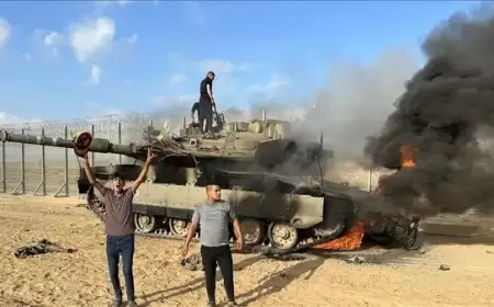 حماس تصدر كتيبًا يوضح روايتها حول "طوفان الأقصى"