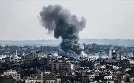 الاحتلال الإسرائيلي يواصل القصف المكثف في اليوم 110 لعدوانه على قطاع غزة