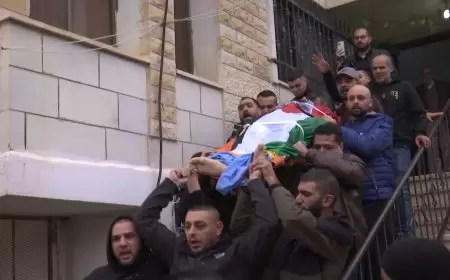 تشييع جثمان الشهيد سليم حجر في ضاحية شويكة