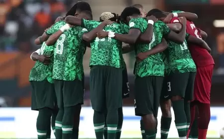 منتخب نيجيريا يعادل رقم مصر القياسي