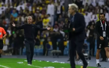 مدرب النصر يشعر بـ"الحزن" قبل مباراة الهلال