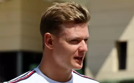 نجل أسطورة فورمولا 1: أتمنى خلافة هاميلتون في مرسيدس