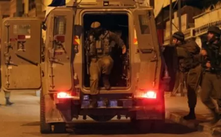 اصابات واعتداءات وتدنيس مسجد- اعتقالات في الضفة