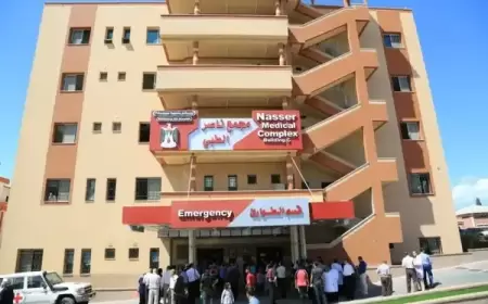 الاحتلال يواصل حصاره لمستشفى ناصر ويحوله لثكنة عسكرية