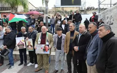 ‫ طولكرم: وقفة جماهيرية مساندة للأسرى ومنددة بمجازر الاحتلال في غزة