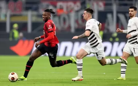 نجم ميلان يهاجم أصحاب "العقول الصغيرة"