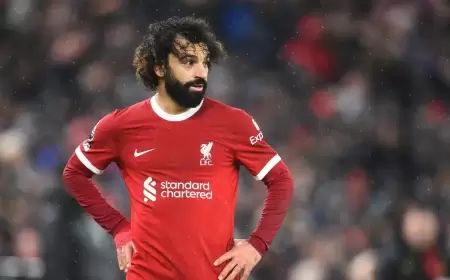 أسطورة نيجيريا يقلل من صلاح: محظوظ يفتقر للموهبة