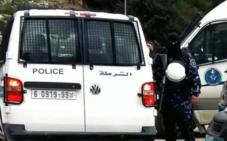 الاعتداء على سائق مركبة شركة ألبان وسرقة مبلغ مالي منه في الخليل