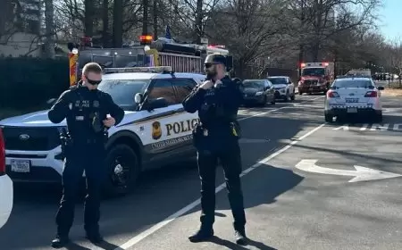 واشنطن: طيار أمريكي يشعل النار في نفسه أمام السفارة الإسرائيلية