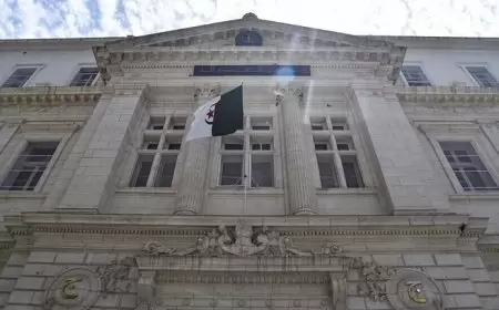 الجزائر.. عقوبة صارمة لصاحب صيدلية قام باختلاس 52 مليار سنتيم من صندوق الضمان الاجتماعي