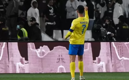 إيقاف رونالدو مباراة واحدة بعد إثارته جماهير الشباب