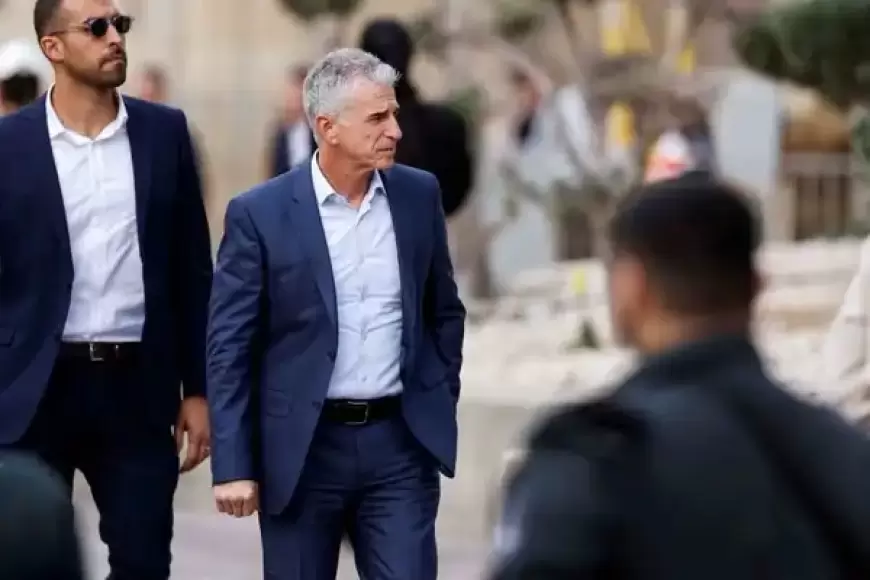 إعلام عبري: الوفد التفاوضي الإسرائيلي يغادر القاهرة
